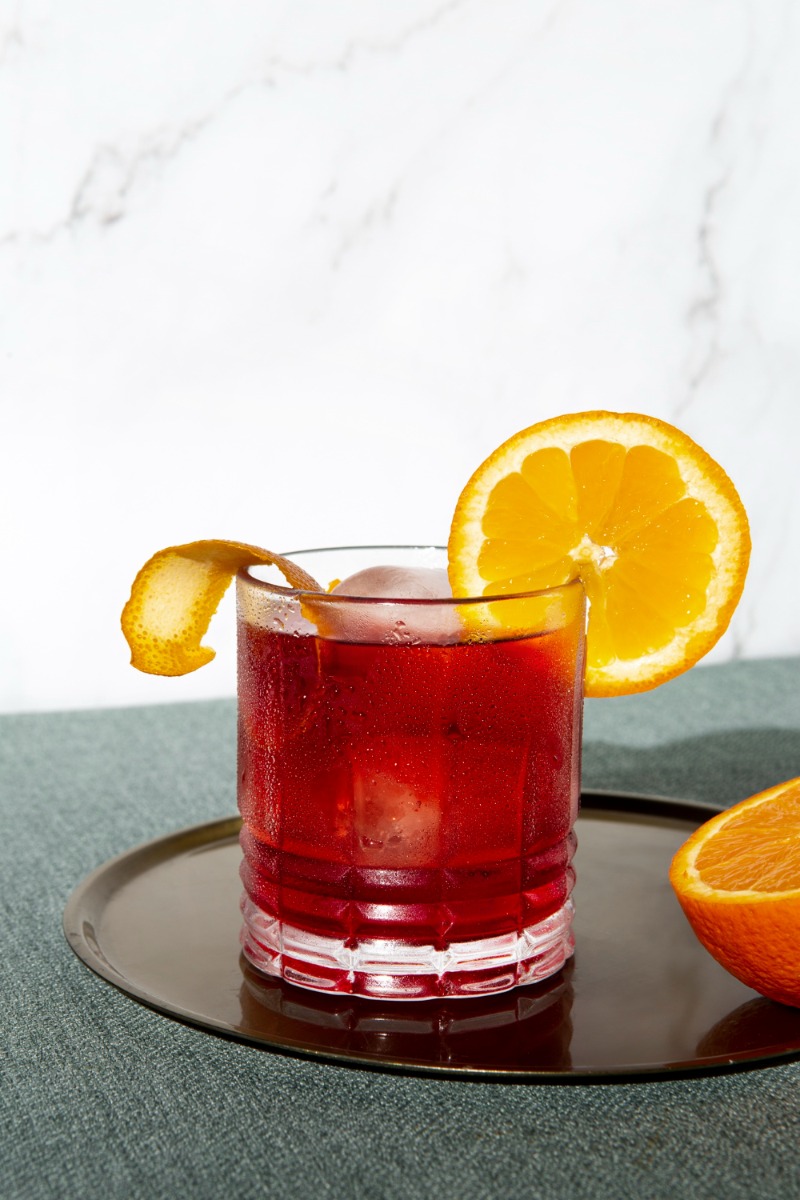Gibson's gin negroni